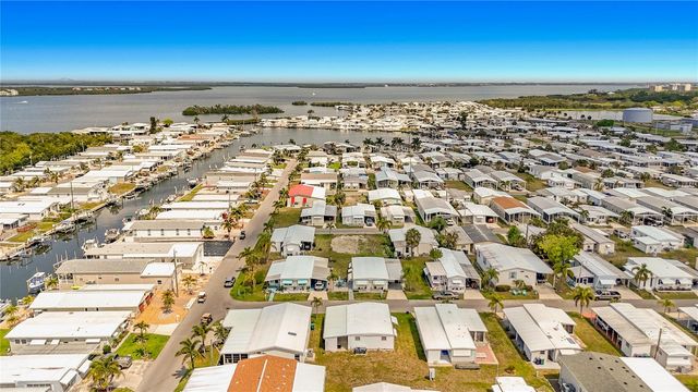 80 DEL RIO DRIVE, Palmetto, FL 34221