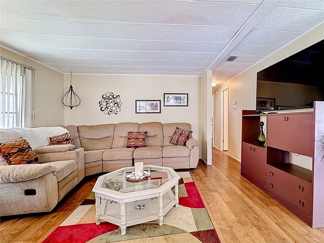 80 DEL RIO DRIVE, Palmetto, FL 34221