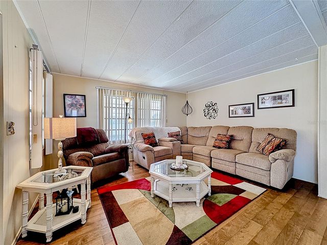 80 DEL RIO DRIVE, Palmetto, FL 34221