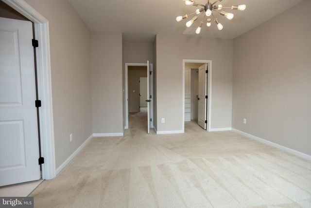 2023 SERVICEBERRY RD, Dumfries, VA 22026