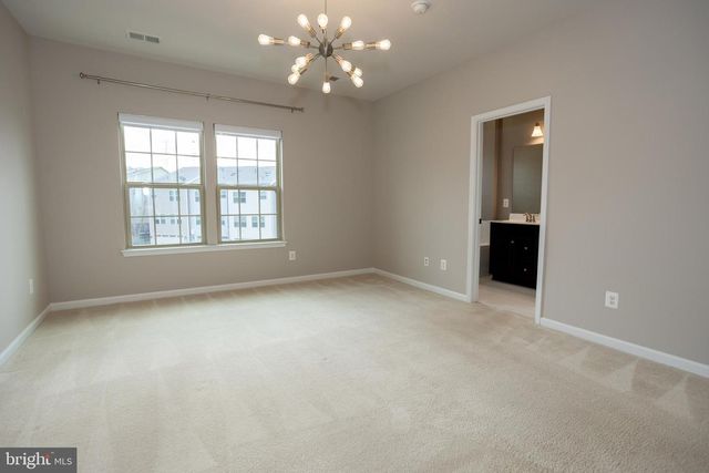 2023 SERVICEBERRY RD, Dumfries, VA 22026