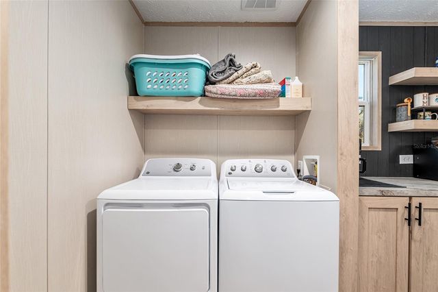 14755 SE 180TH STREET, Weirsdale, FL 32195