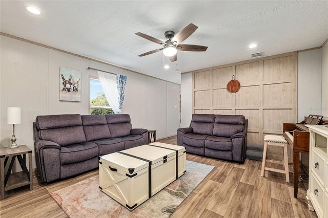 14755 SE 180TH STREET, Weirsdale, FL 32195