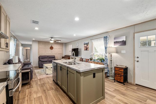 14755 SE 180TH STREET, Weirsdale, FL 32195