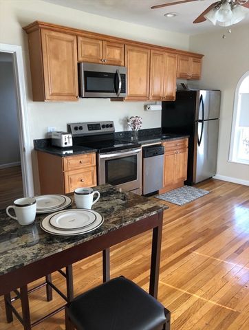 48 Warren Avenue 3, Woburn, MA 01801