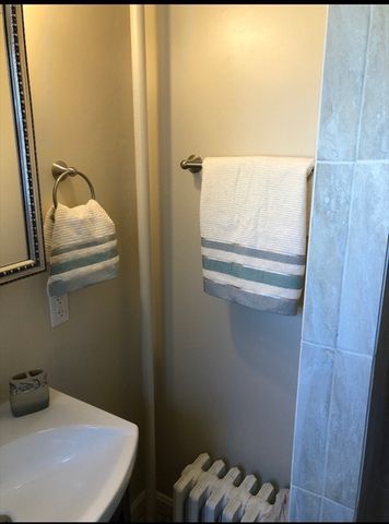 48 Warren Avenue 3, Woburn, MA 01801