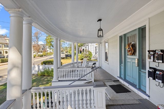 48 Warren Avenue 3, Woburn, MA 01801