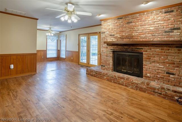 1910 N 46th Terrace, Fort Smith, AR 72904