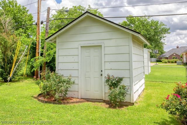 1910 N 46th Terrace, Fort Smith, AR 72904