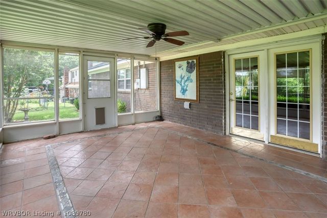 1910 N 46th Terrace, Fort Smith, AR 72904