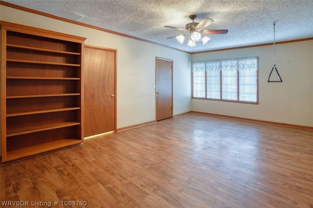 1910 N 46th Terrace, Fort Smith, AR 72904