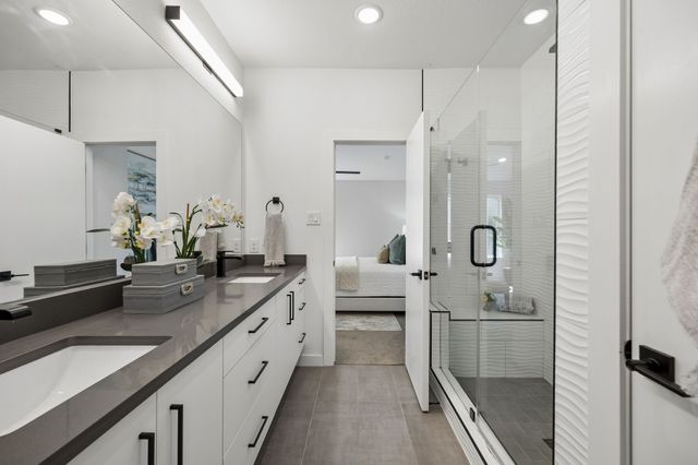 1901 N Carroll Avenue 104, Dallas, TX 75204