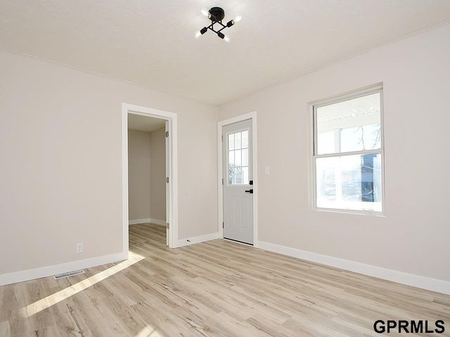 412 3rd Street, Milford, NE 68405