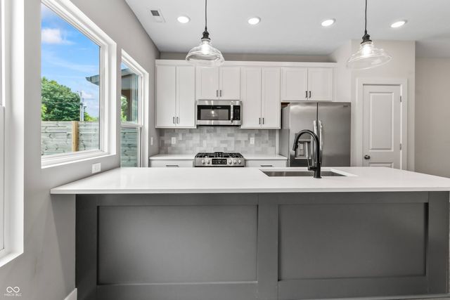 1655 Sheldon Street, Indianapolis, IN 46218