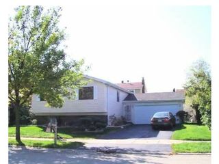 1073 Foxworth Boulevard, Lombard, IL 60148