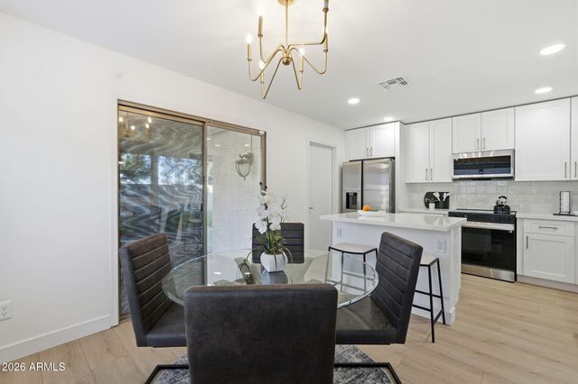 2219 S PALO VERDE Drive, Apache Junction, AZ 85120