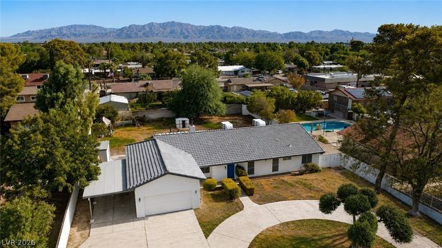 5854 Alfred Drive, Las Vegas, NV 89108