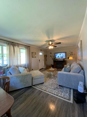 284 Edwards Avenue, Walton, KY 41094