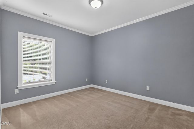 39 Mcguire Lane, Clayton, NC 27527