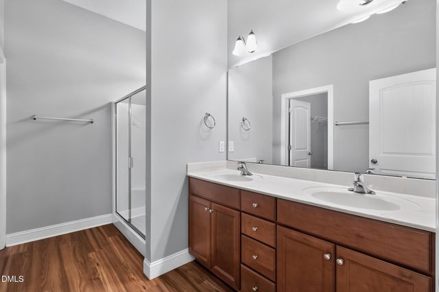 39 Mcguire Lane, Clayton, NC 27527