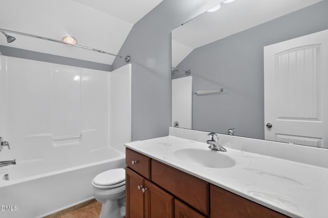 39 Mcguire Lane, Clayton, NC 27527