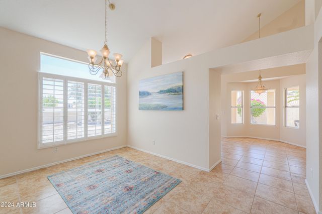 1247 E MARKETPLACE Way SE, Phoenix, AZ 85048