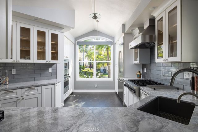 21195 Whitebark, Mission Viejo, CA 92692