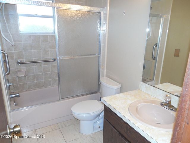 1492 Autumn Woods Drive, Melbourne, FL 32935