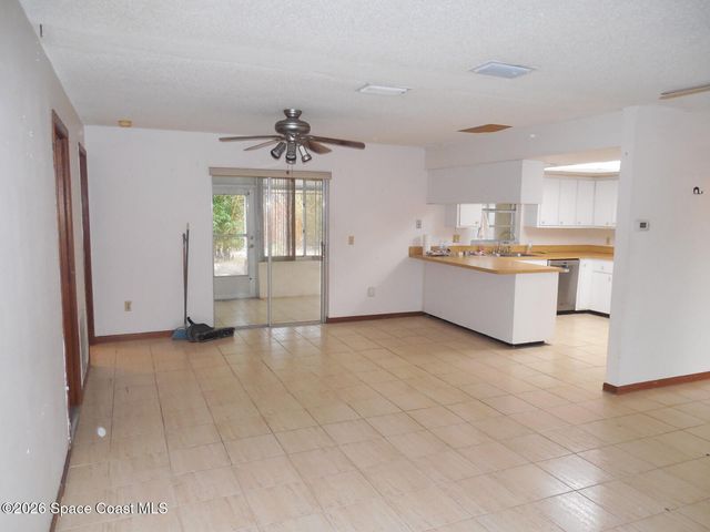 1492 Autumn Woods Drive, Melbourne, FL 32935