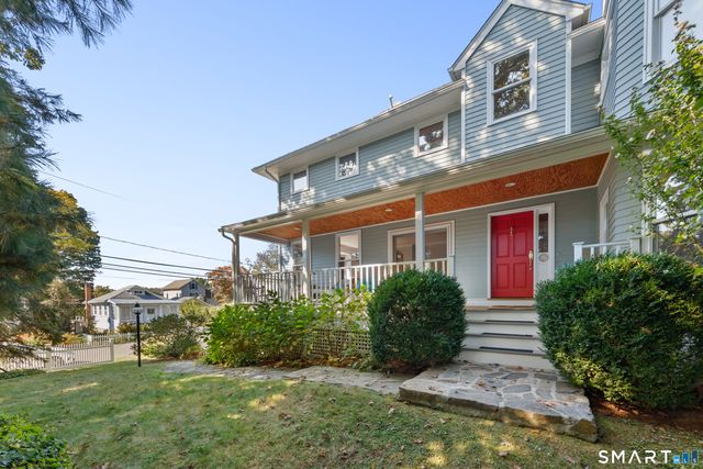 27 Crest Road, Norwalk, CT 06853