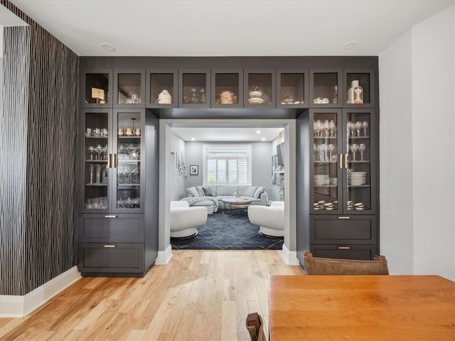 6611 Dalzell Place, Squirrel Hill, PA 15217
