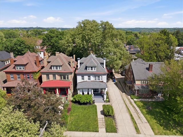 6611 Dalzell Place, Squirrel Hill, PA 15217
