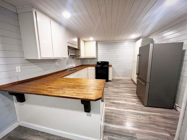 212 Westwood Dr, Mcminnville, TN 37110