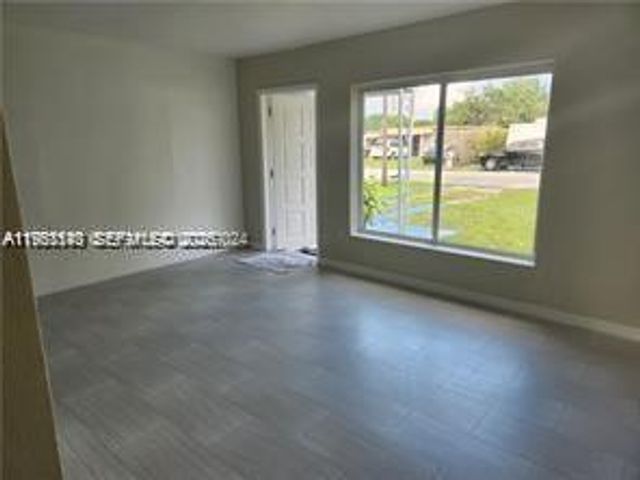 6350 Mayo St 6350, Hollywood, FL 33023