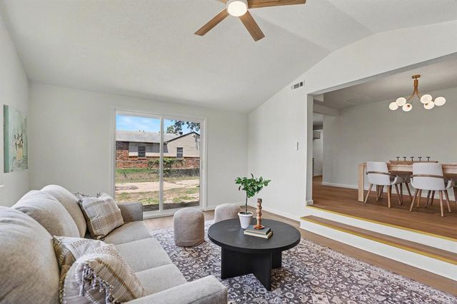 10346 Bellview Drive, Oklahoma City, OK 73130