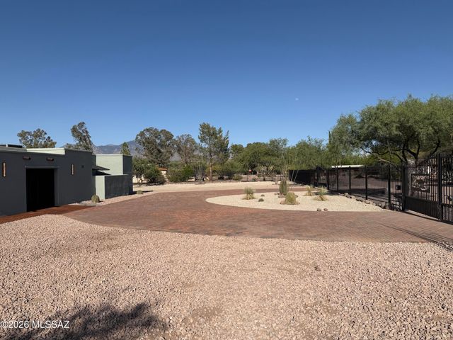 29 Circulo Nomada, Tubac, AZ 85646