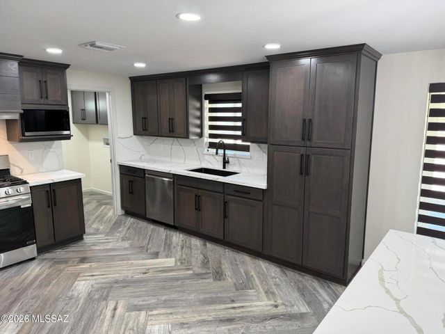 29 Circulo Nomada, Tubac, AZ 85646