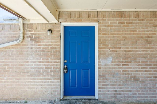 2637 W Randol Mill Road 2643-B, Arlington, TX 76012