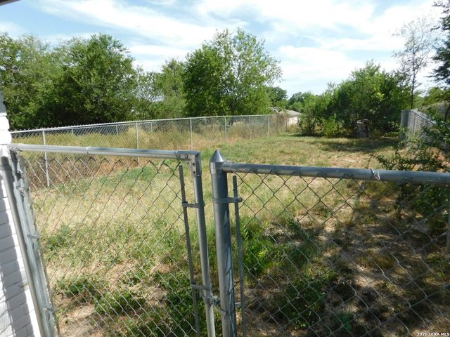 604-606 Morningview, San Antonio, TX 78220