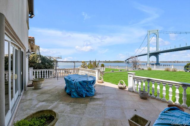 118 Malba Drive, Malba, NY 11357