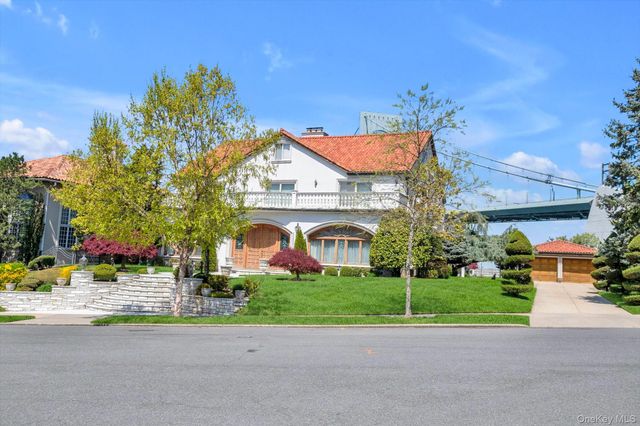 118 Malba Drive, Malba, NY 11357