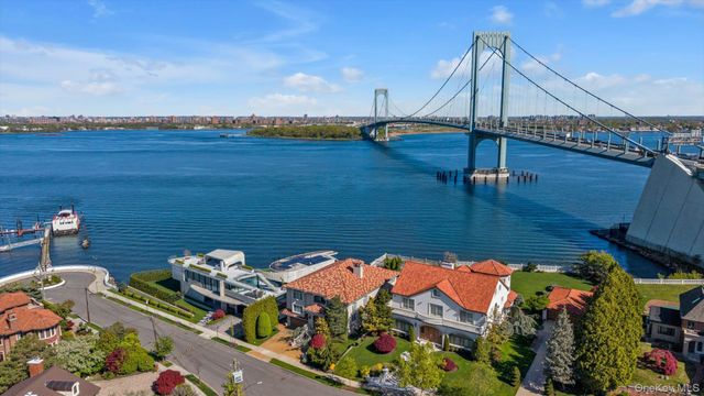 118 Malba Drive, Malba, NY 11357
