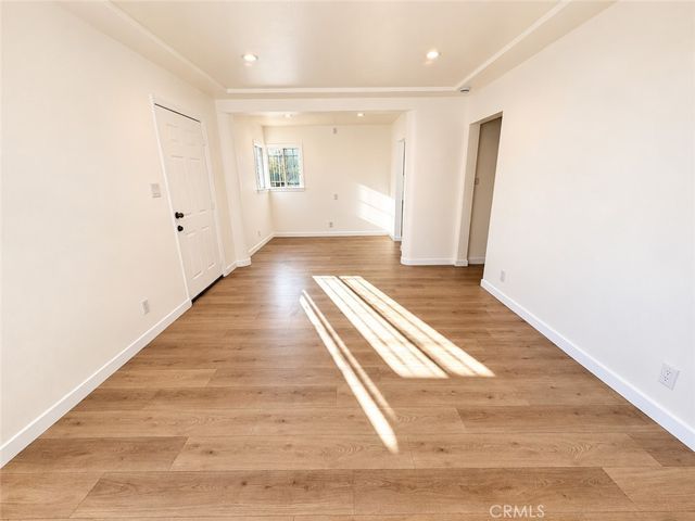 6207 Crenshaw, Los Angeles, CA 90043