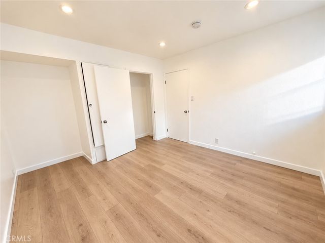 6207 Crenshaw, Los Angeles, CA 90043