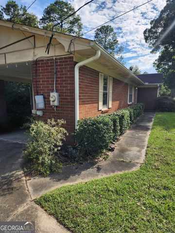 213 Pinehurst Drive, Dublin, GA 31021