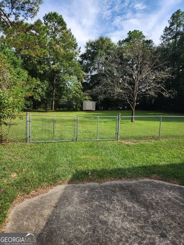 213 Pinehurst Drive, Dublin, GA 31021