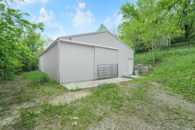 10061 Persimmon Grove Pike, Alexandria, KY 41001