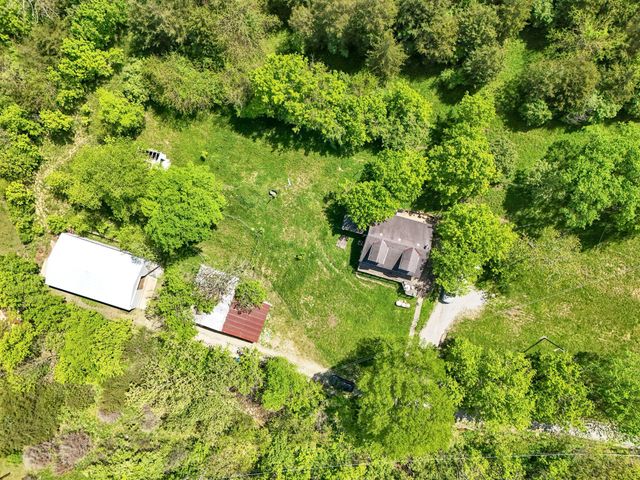 10061 Persimmon Grove Pike, Alexandria, KY 41001