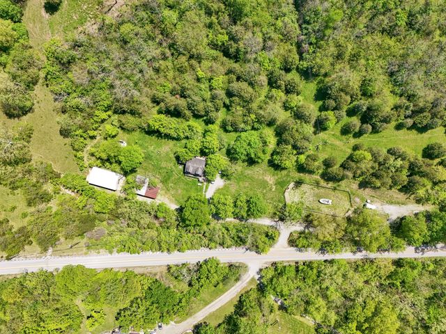 10061 Persimmon Grove Pike, Alexandria, KY 41001