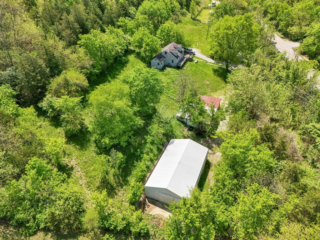 10061 Persimmon Grove Pike, Alexandria, KY 41001